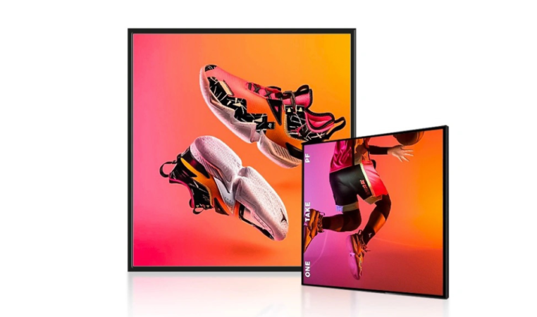 Square LCD Digital Signage